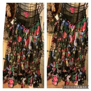 Night Gown 𝔹𝕖𝕥𝕤𝕖𝕪 𝕁𝕠𝕙𝕟𝕤𝕠𝕟 Size Med